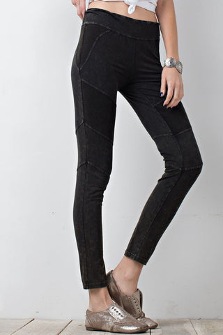 Wanna Be Me Washed Leggings